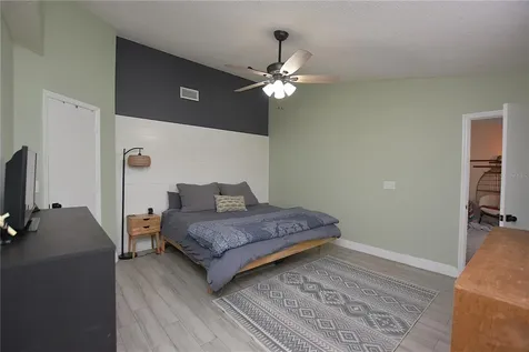 2022 Hatteras Point Lakeland FL 33813