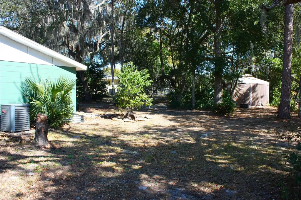 2071 Canal Road Deltona FL 32738