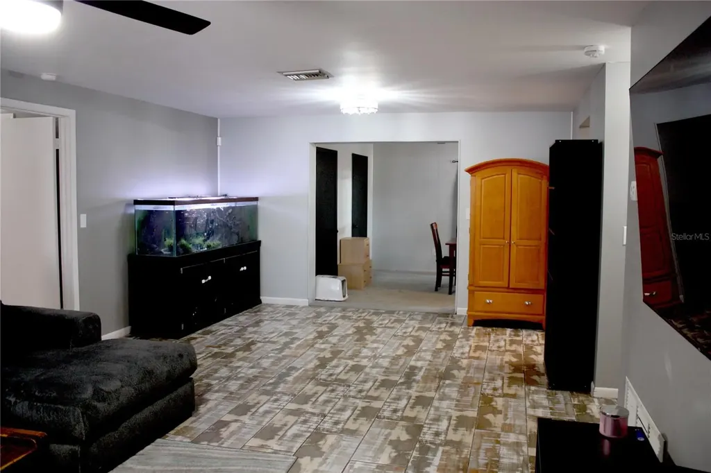 2071 Canal Road Deltona FL 32738