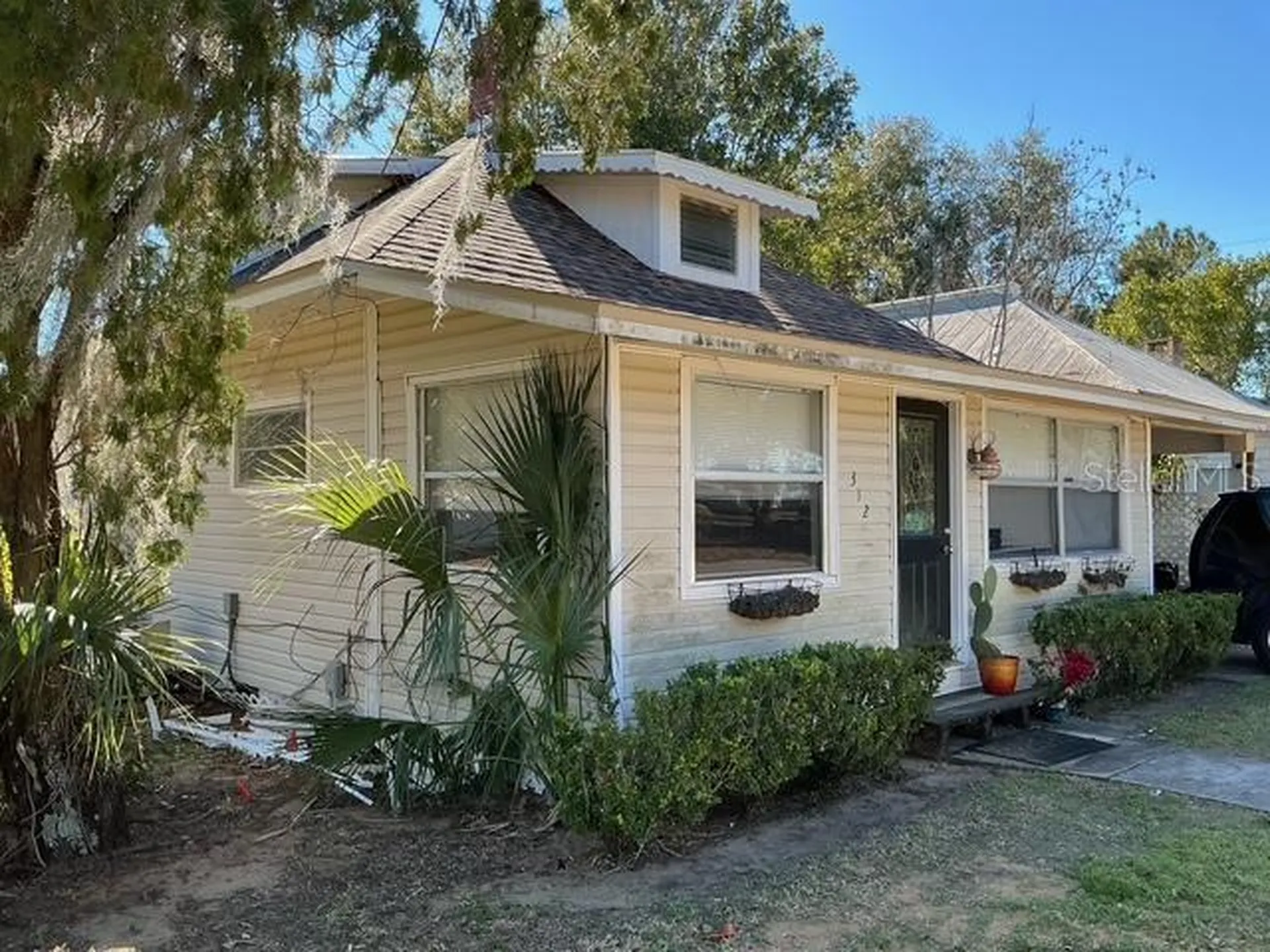 312 Osceola Avenue Eustis FL 32726