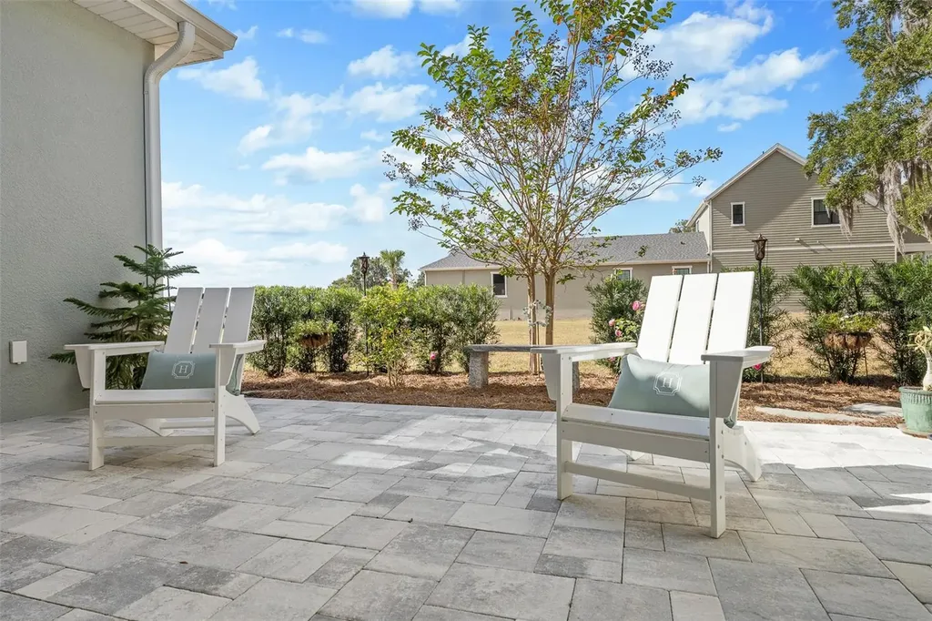 622 W 11th Avenue Mount Dora FL 32757