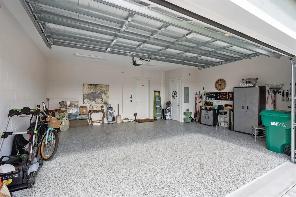622 W 11th Avenue Mount Dora FL 32757