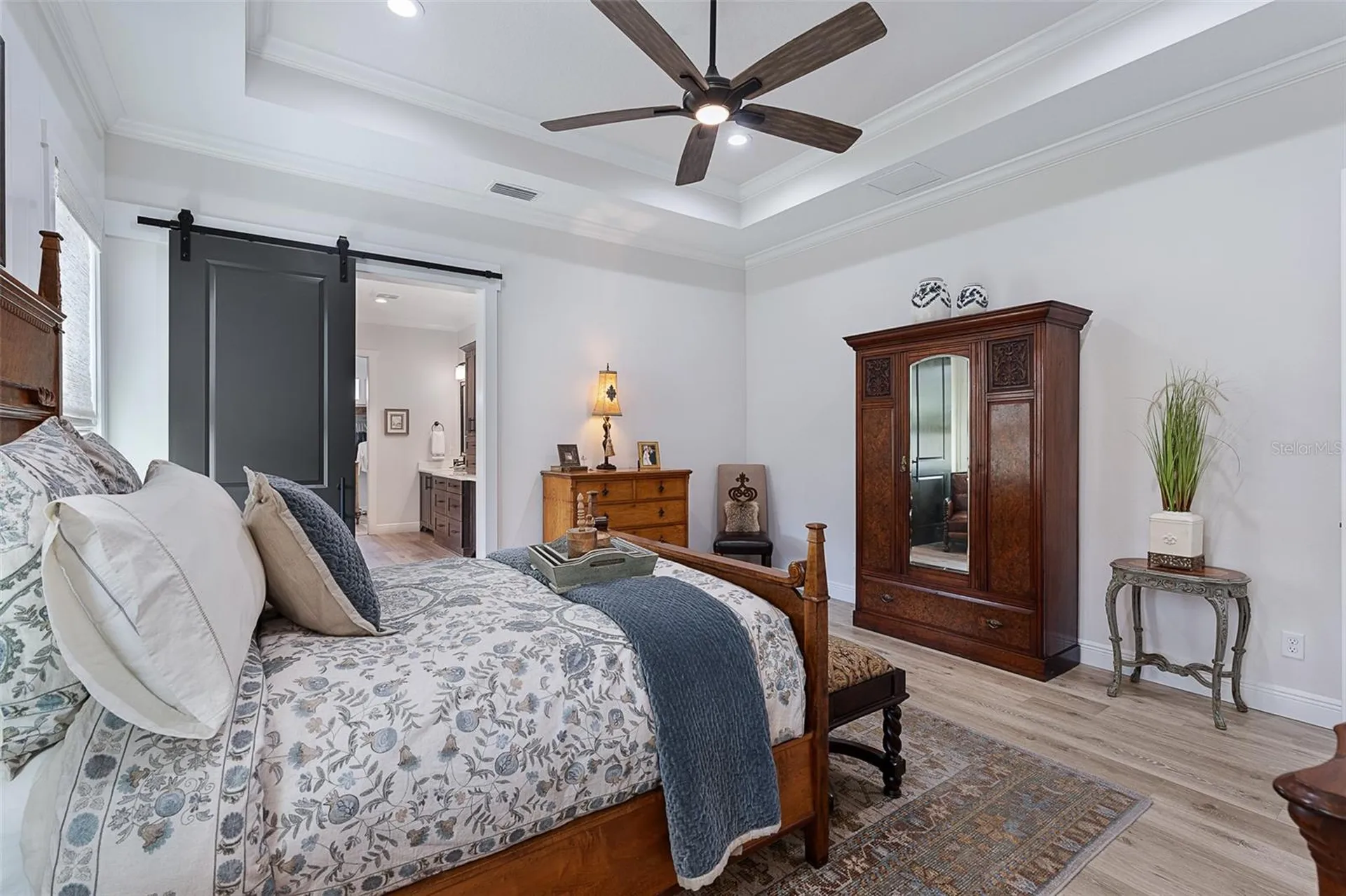622 W 11th Avenue Mount Dora FL 32757