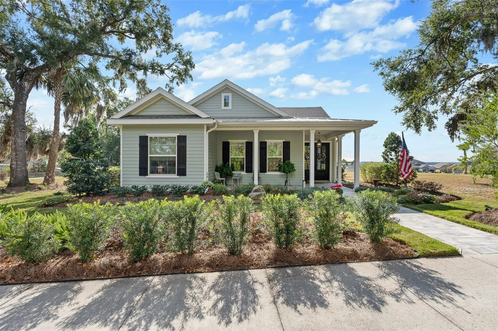 622 W 11th Avenue Mount Dora FL 32757