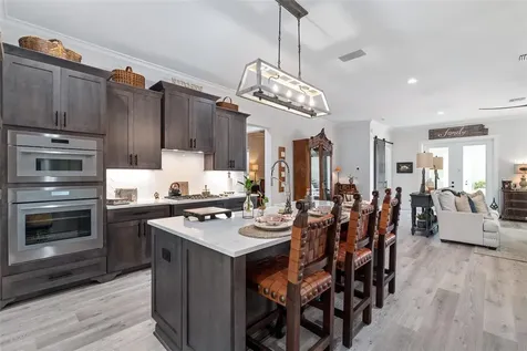 622 W 11th Avenue Mount Dora FL 32757