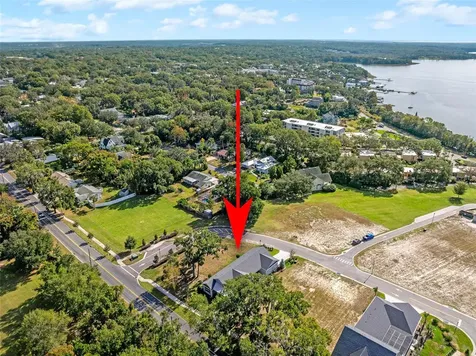 622 W 11th Avenue Mount Dora FL 32757