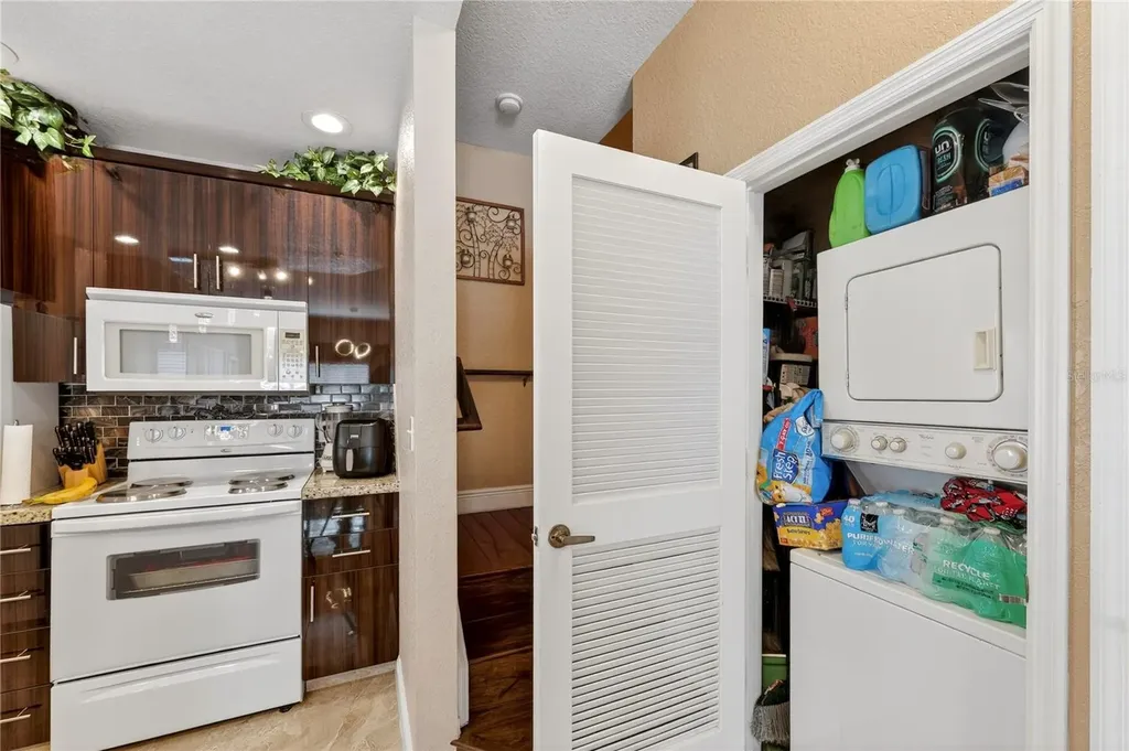 2605 Gala Rd S. Kissimmee FL 34746