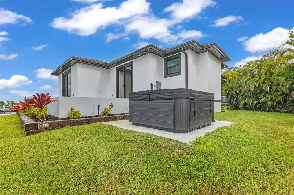 1327 Wesley Drive Punta Gorda FL 33950