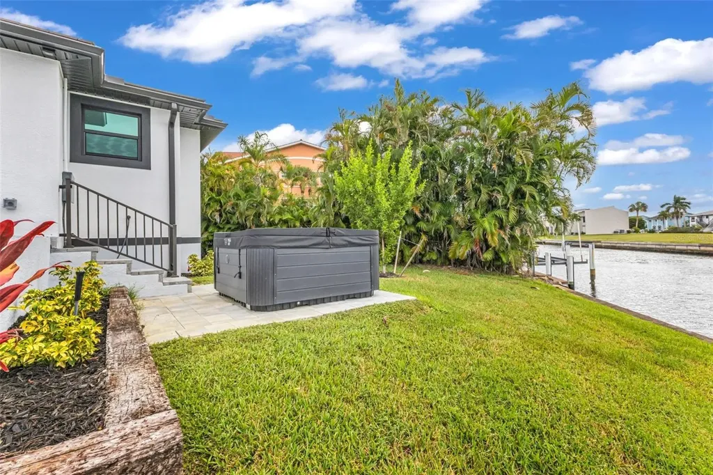 1327 Wesley Drive Punta Gorda FL 33950