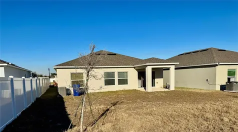 993 Calico Pointe Circle Groveland FL 34736