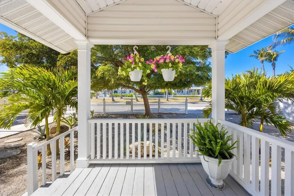 260 Gilchrist Avenue Boca Grande FL 33921