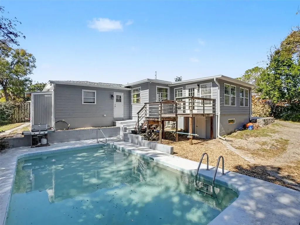 1630 Crestview Drive Mount Dora FL 32757