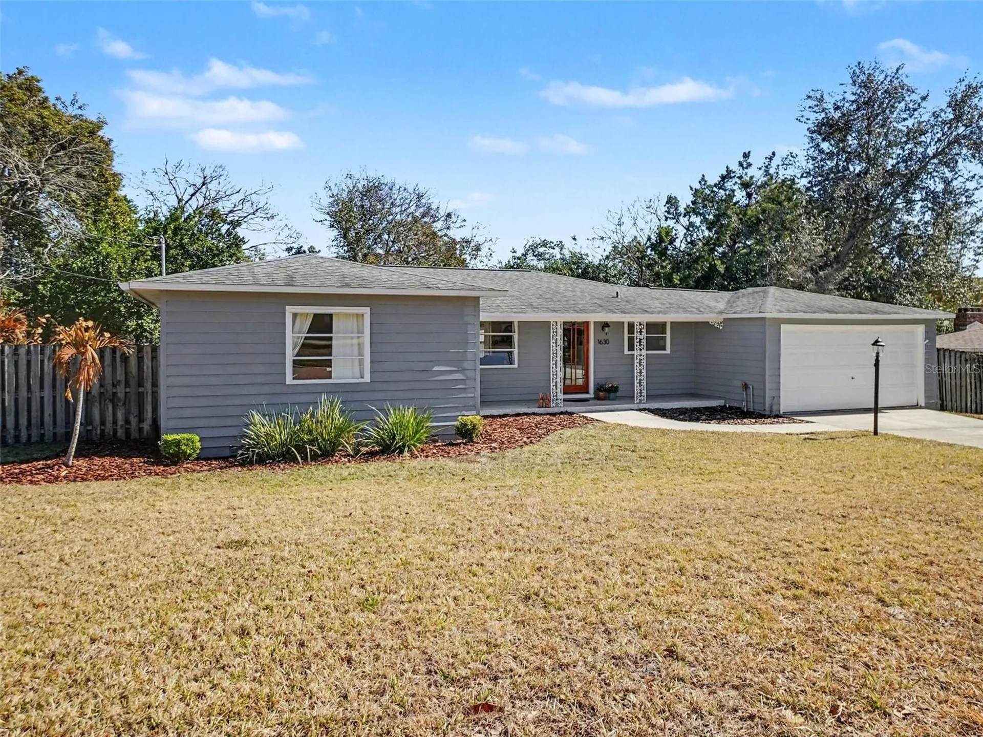 1630 Crestview Drive Mount Dora FL 32757