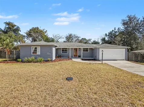 1630 Crestview Drive Mount Dora FL 32757