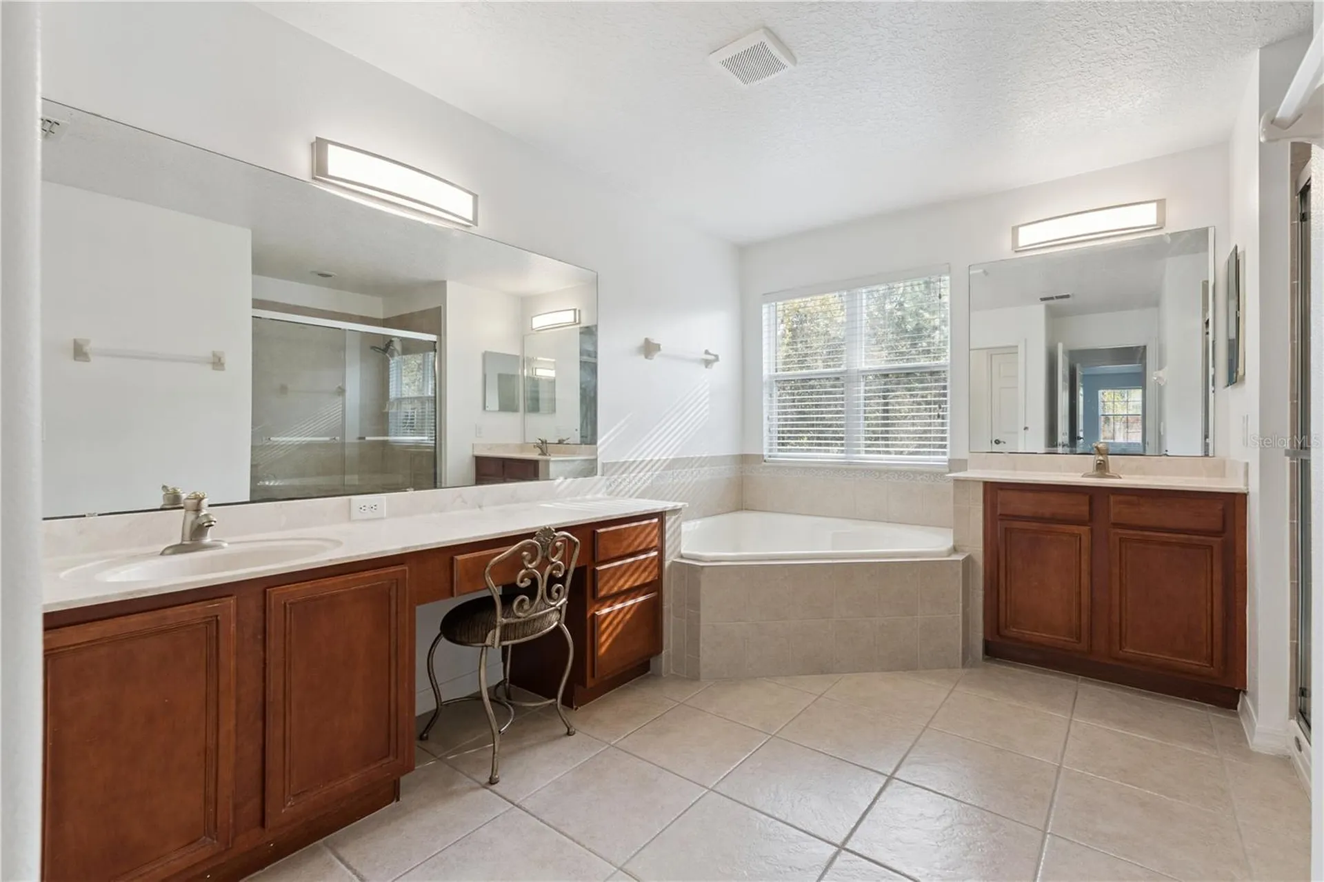 5295 Adair Oak Drive Orlando FL 32829