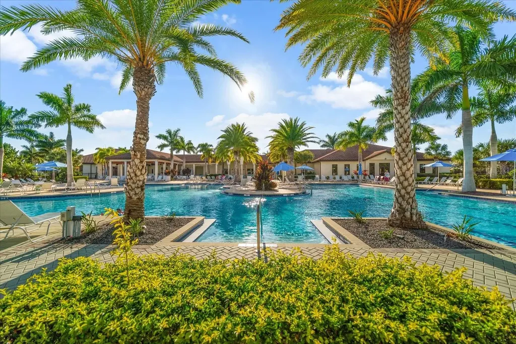 10812 Tarflower Drive Venice FL 34293