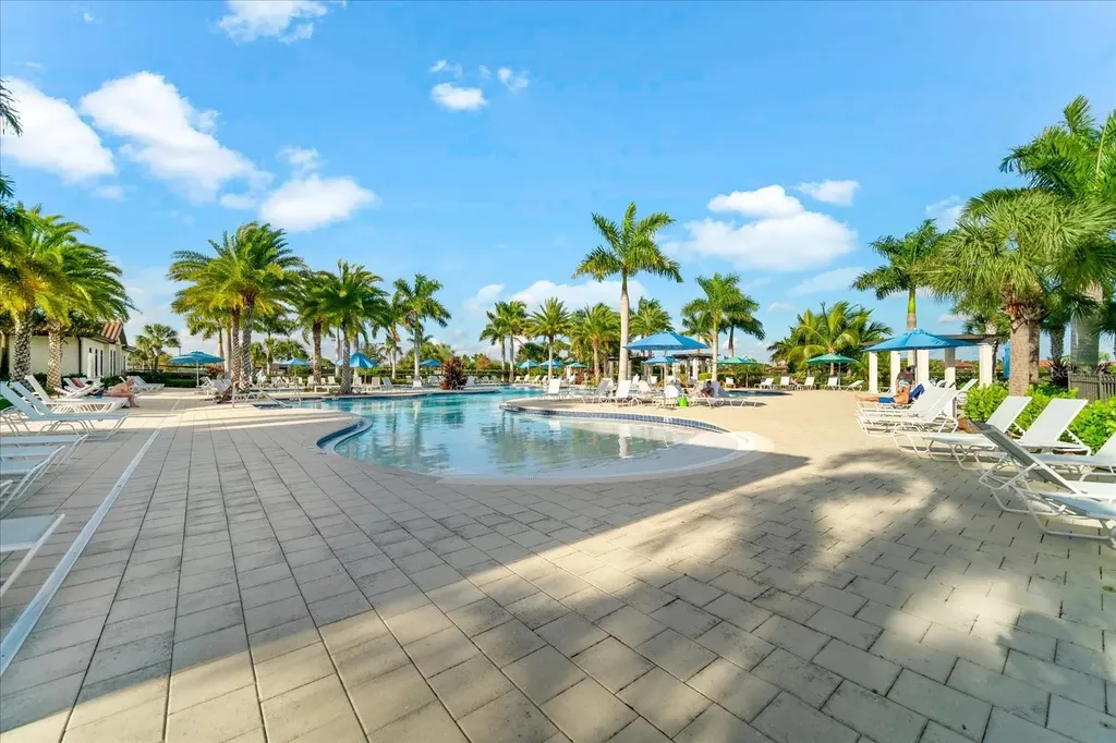 10812 Tarflower Drive Venice FL 34293