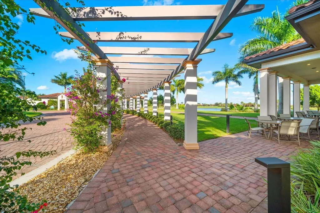 10812 Tarflower Drive Venice FL 34293