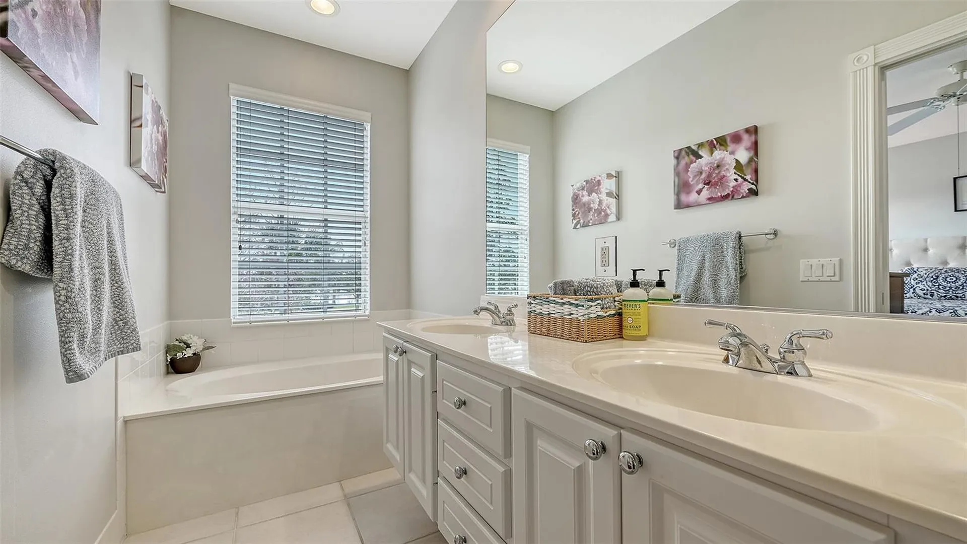 7944 Bergamo Avenue Sarasota FL 34238