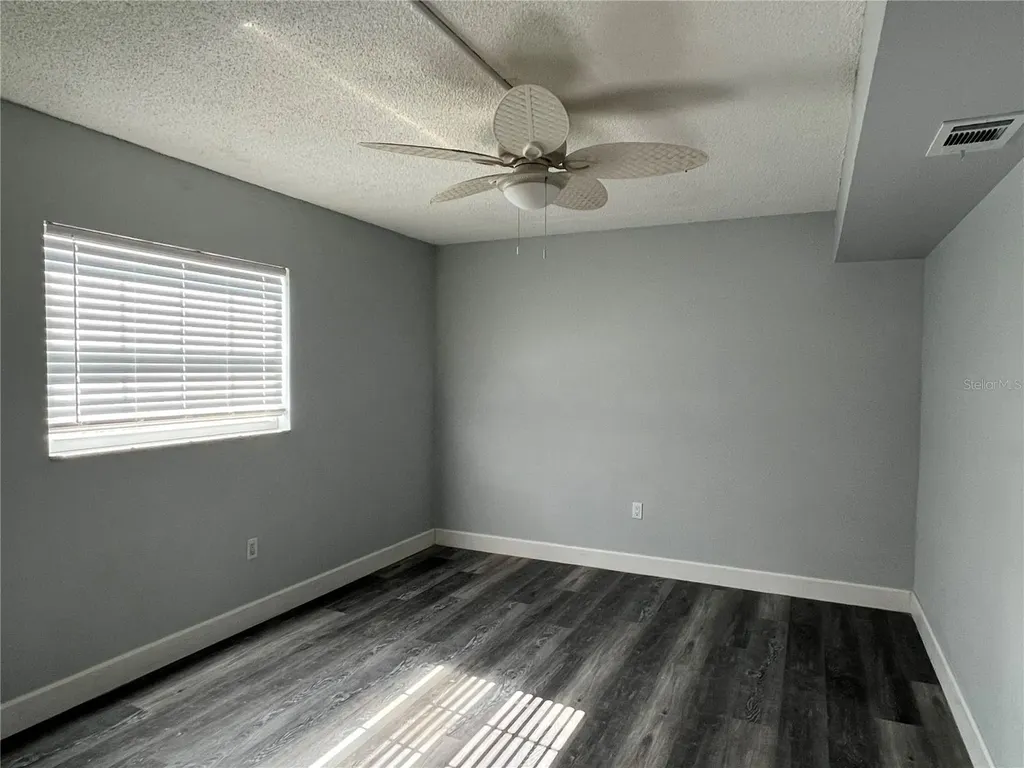 8825 Bay Pointe Drive Tampa FL 33615