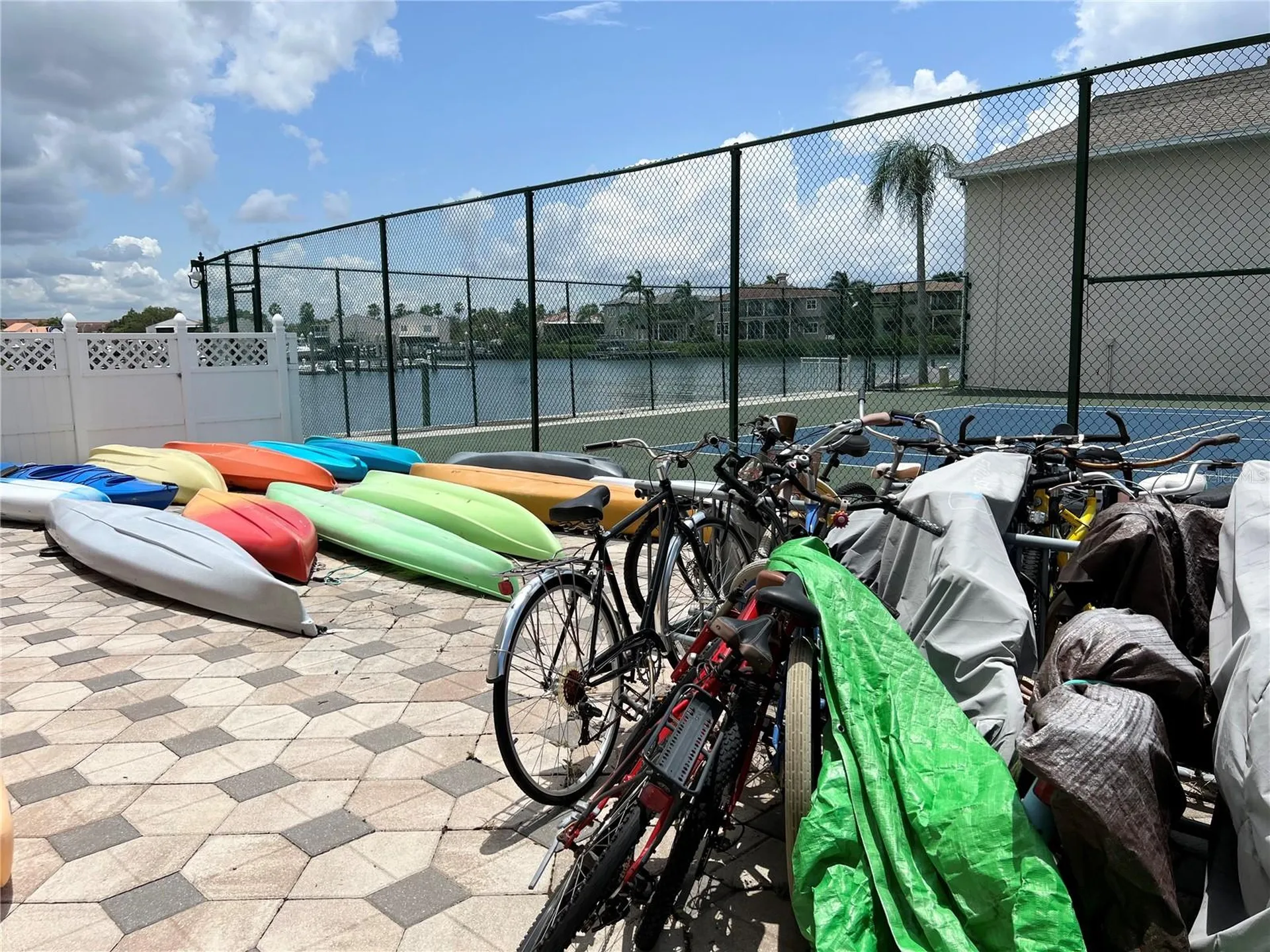 8825 Bay Pointe Drive Tampa FL 33615