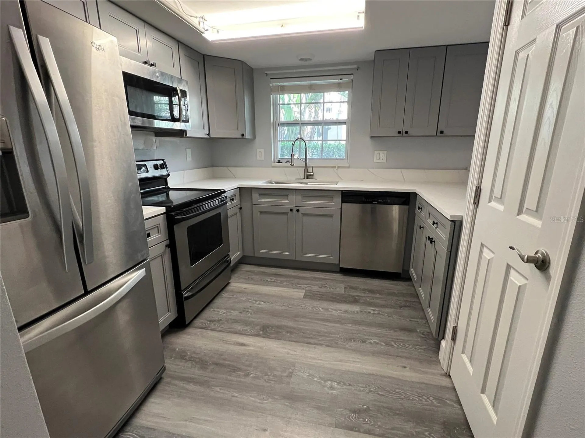 8825 Bay Pointe Drive Tampa FL 33615