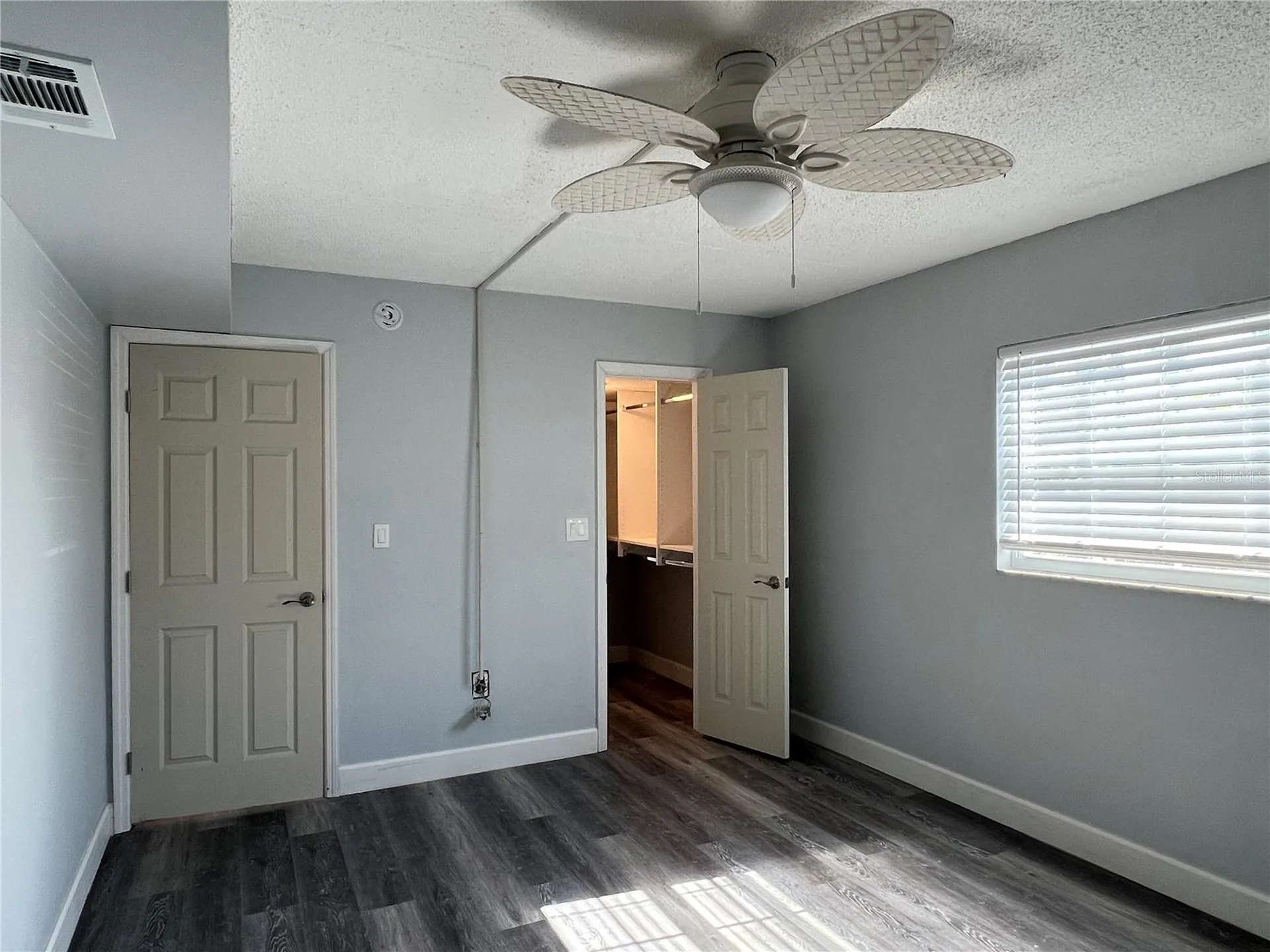 8825 Bay Pointe Drive Tampa FL 33615
