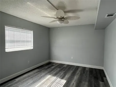 8825 Bay Pointe Drive Tampa FL 33615