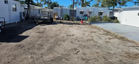 69 W 4th Street W Bradenton FL 34210