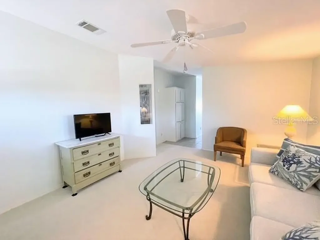 618 S Green Circle Venice FL 34285