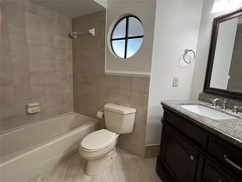 18714 Wimbledon Circle Lutz FL 33558