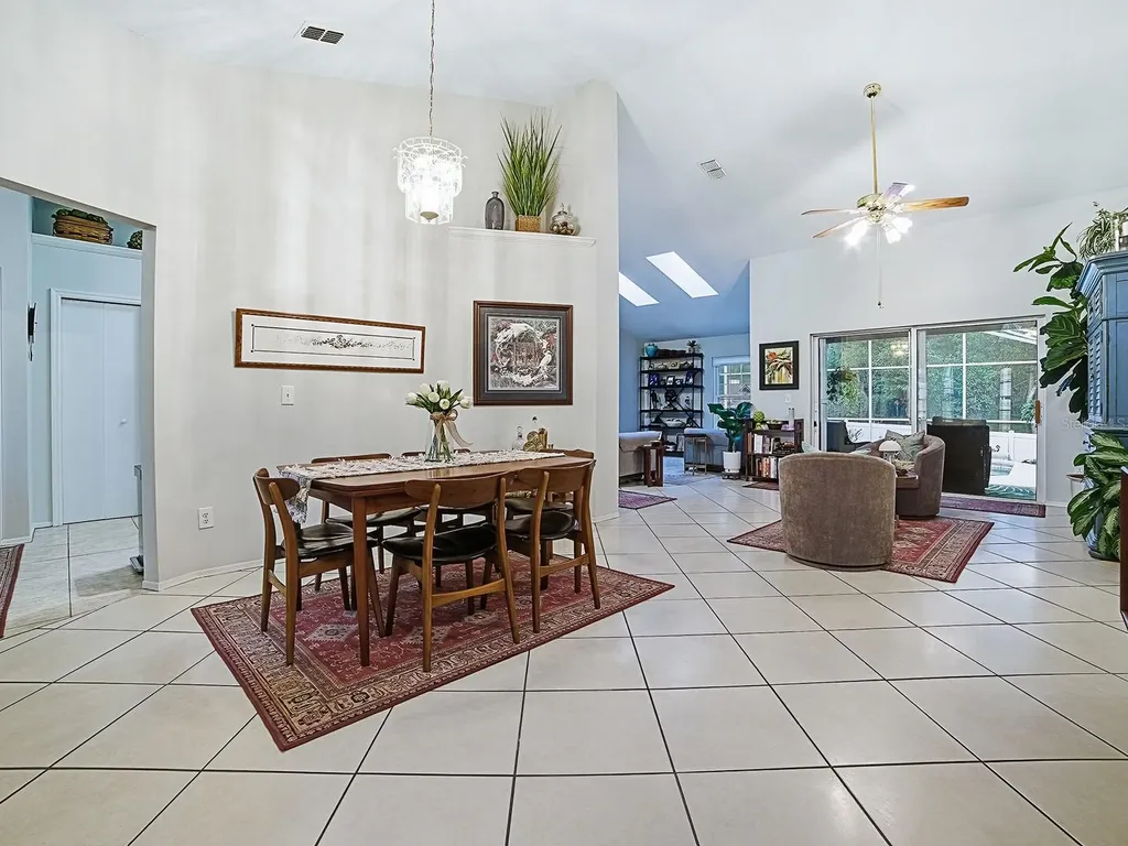 104 Vista Avenue Eustis FL 32726