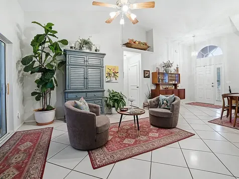 104 Vista Avenue Eustis FL 32726