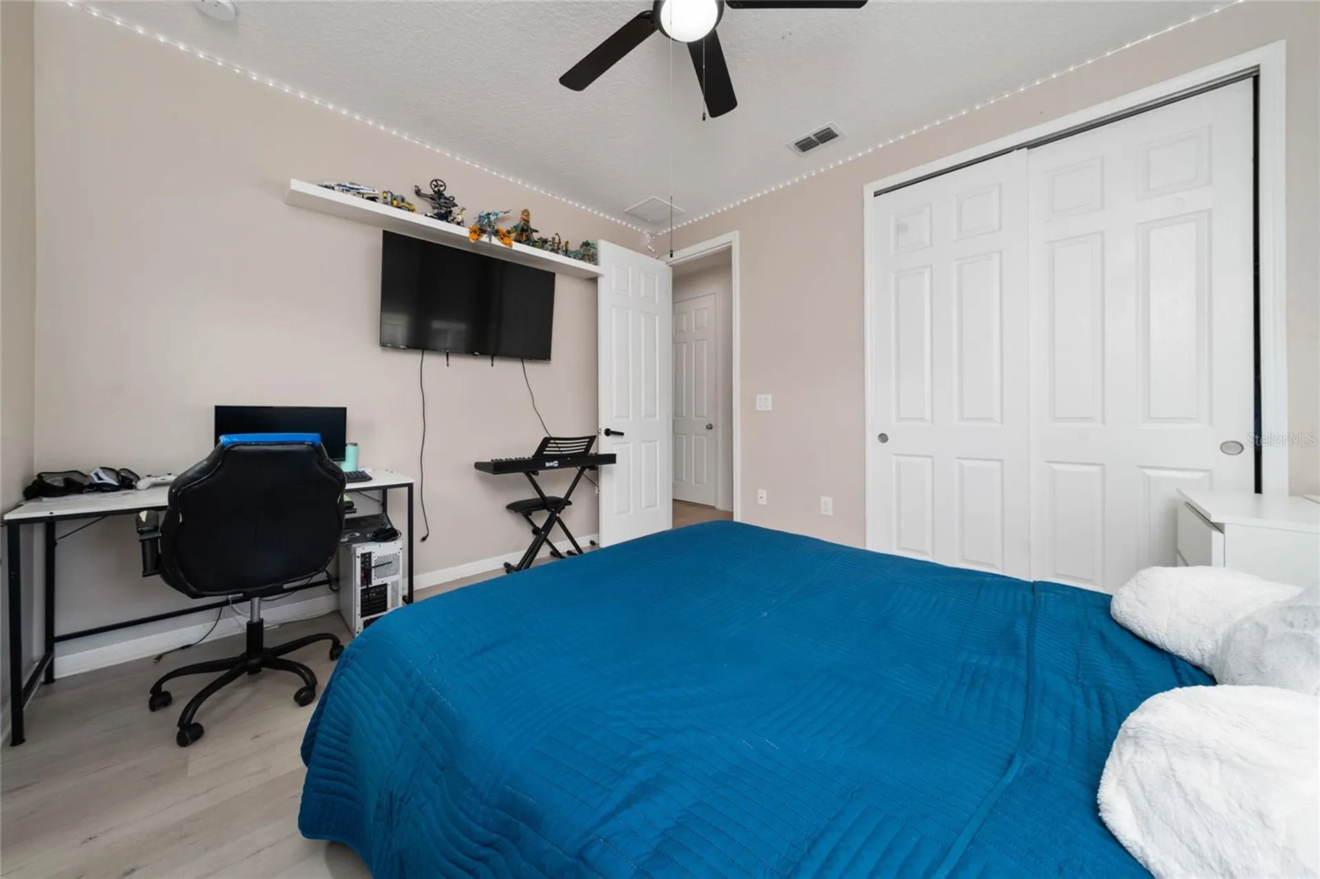 2424 Varenna Loop Kissimmee FL 34741