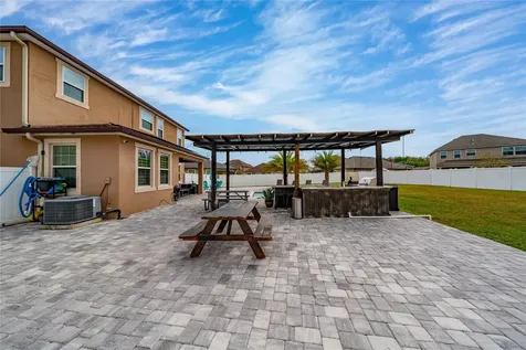 2424 Varenna Loop Kissimmee FL 34741