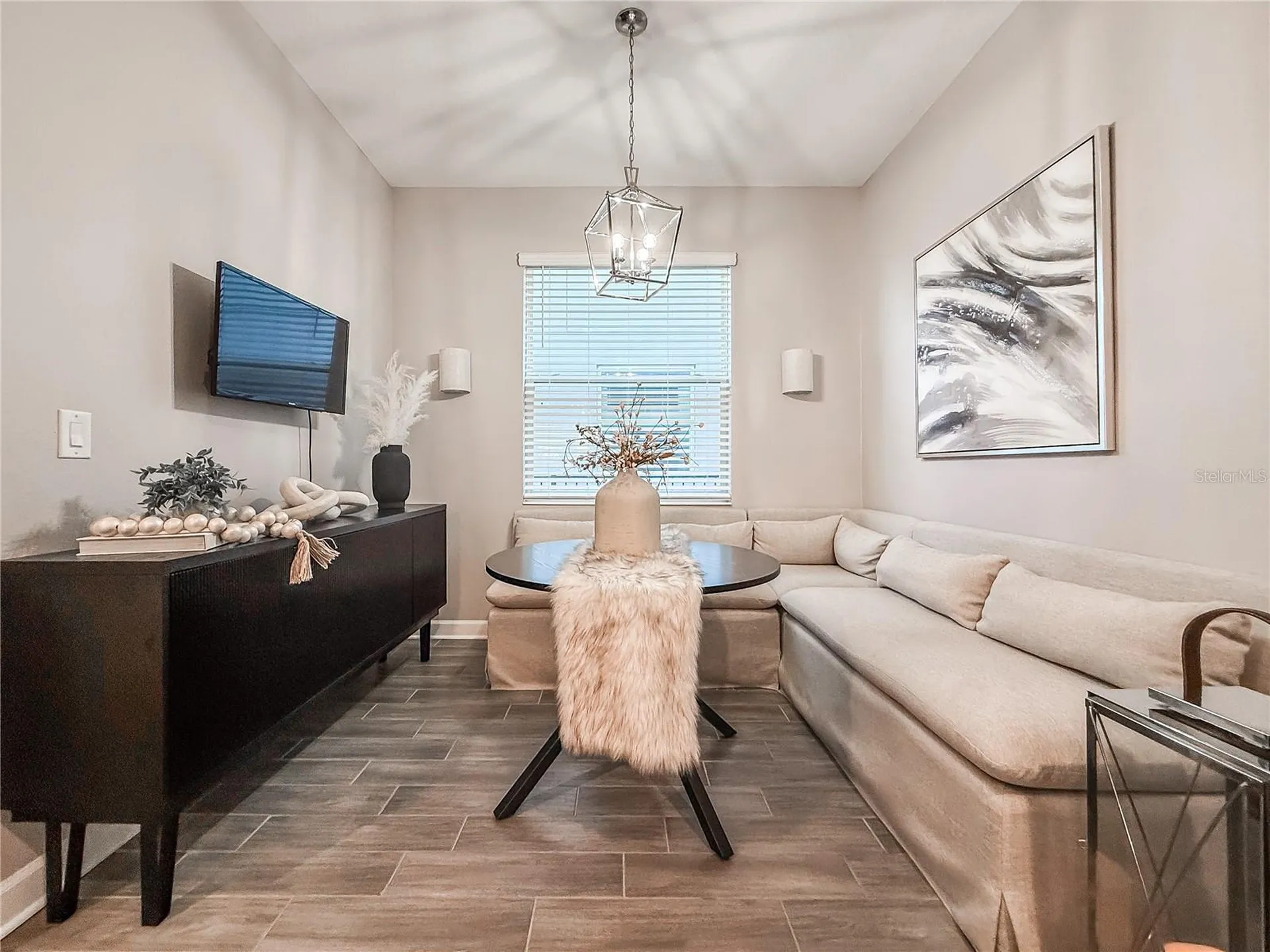 2537 Camden Park Circle Davenport FL 33837