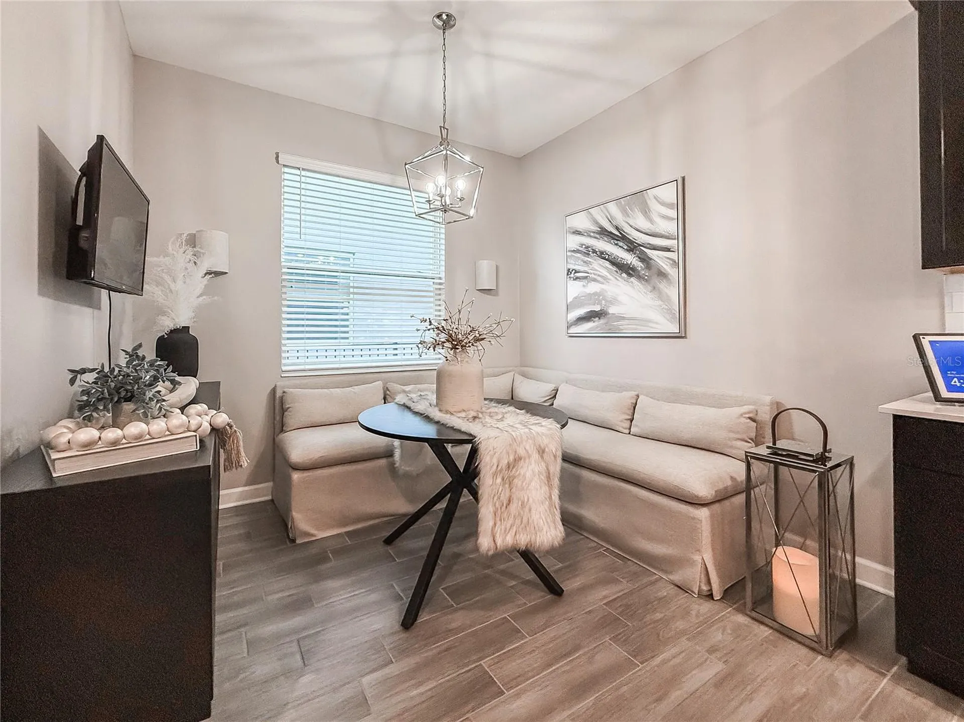 2537 Camden Park Circle Davenport FL 33837
