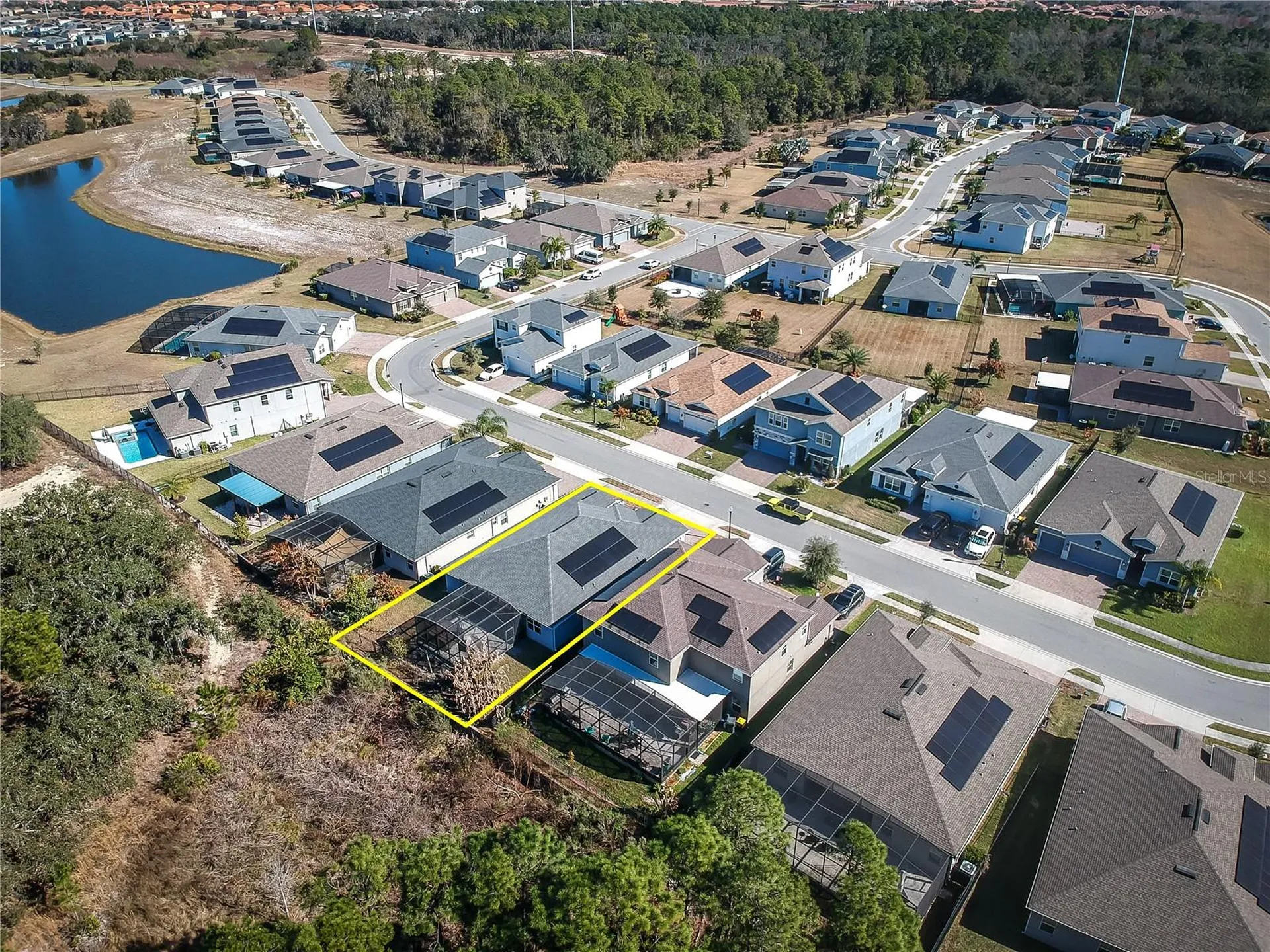 2537 Camden Park Circle Davenport FL 33837