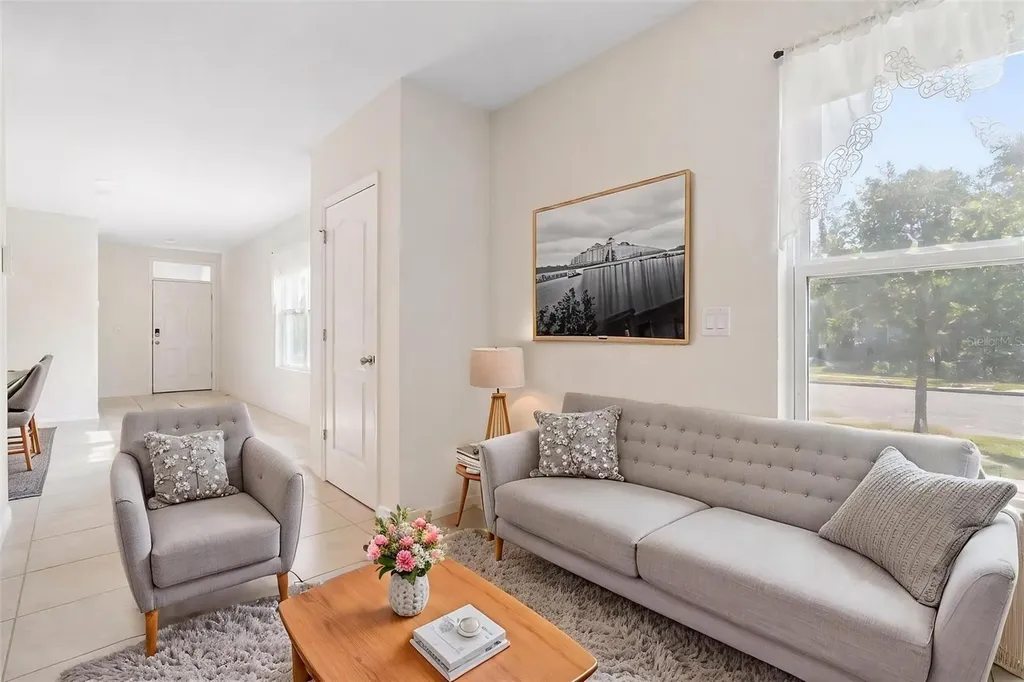 340 Charles Drive Deland FL 32724