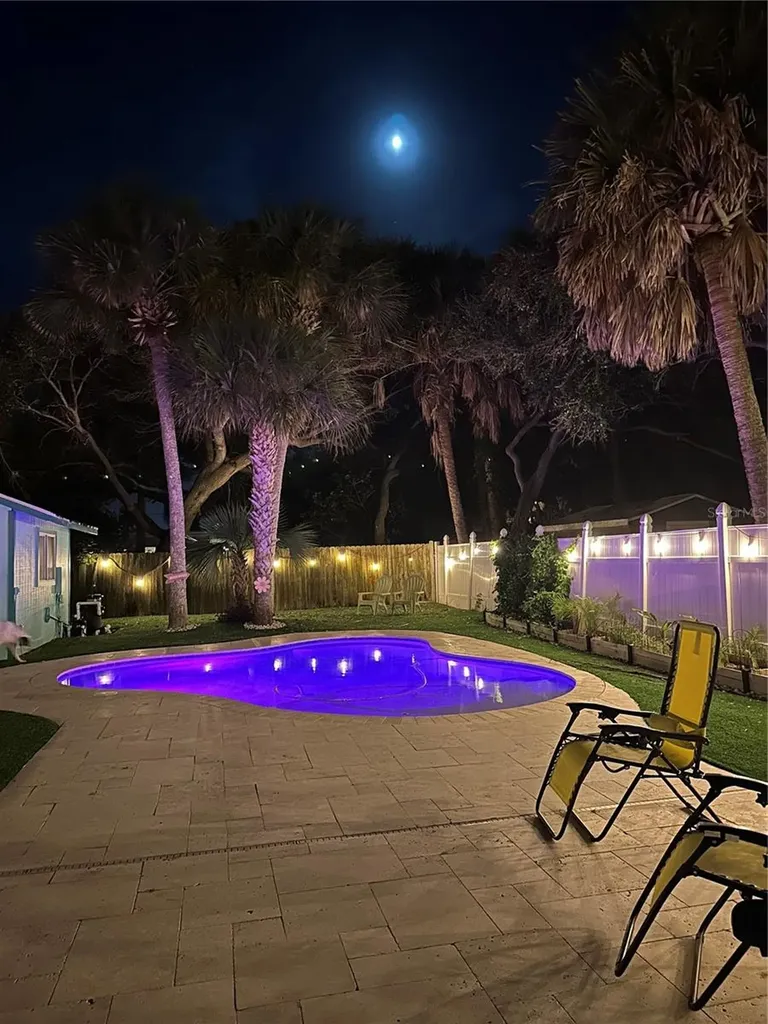 829 E 9th Avenue New Smyrna Beach FL 32169