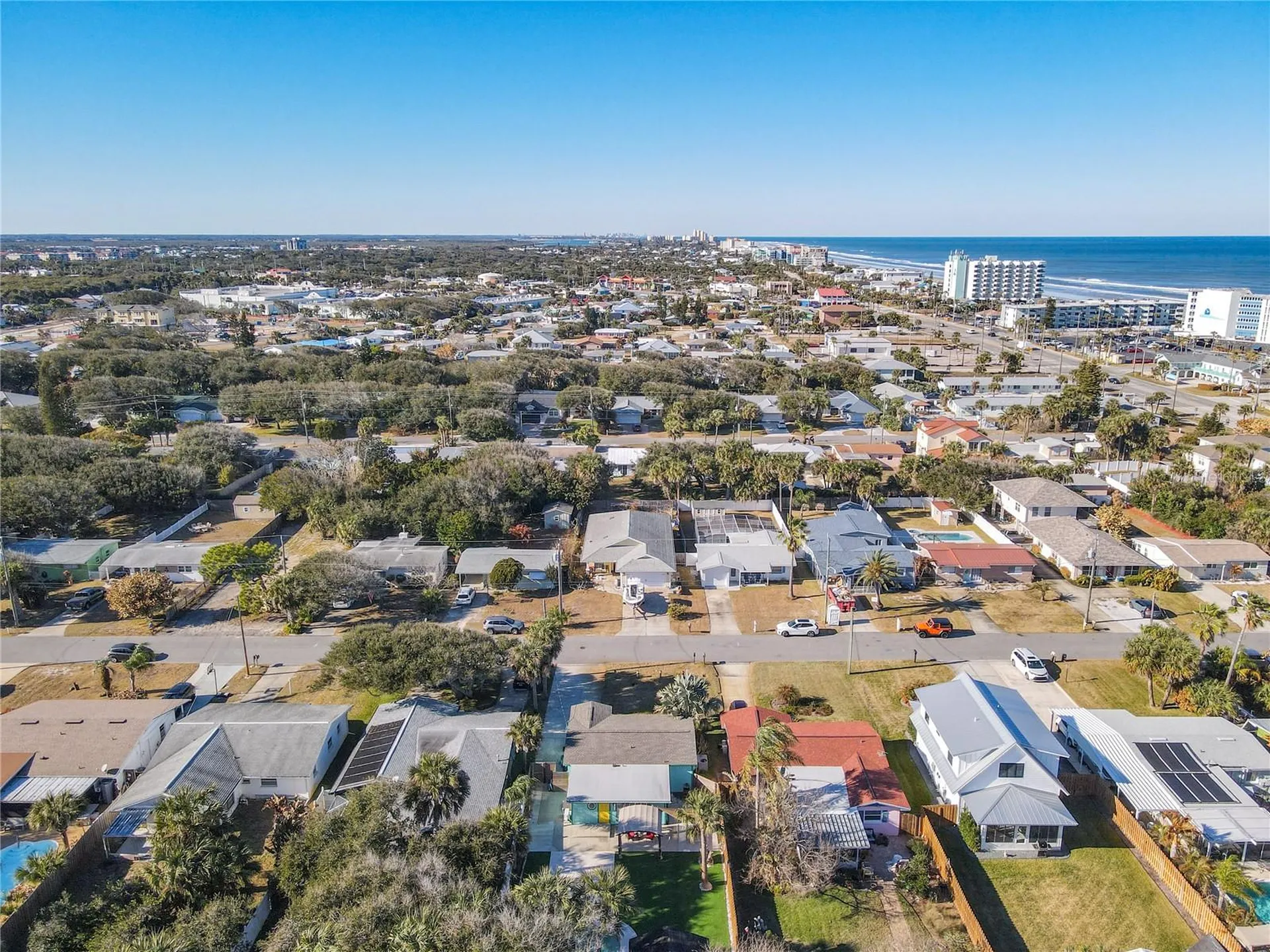829 E 9th Avenue New Smyrna Beach FL 32169