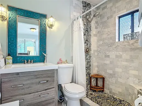 829 E 9th Avenue New Smyrna Beach FL 32169
