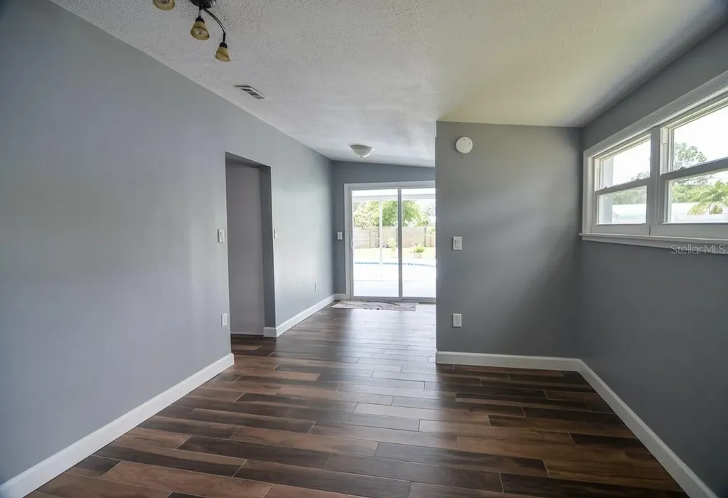 103 Dellwood Drive Kissimmee FL 34744