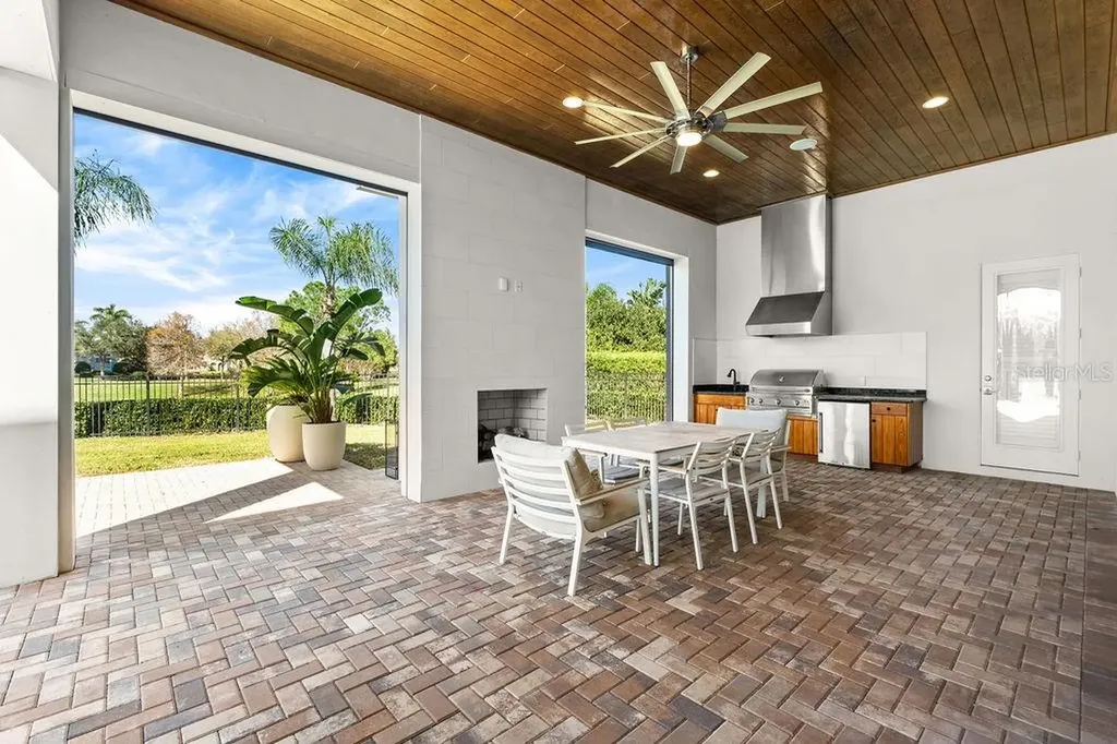 9940 Grosvenor Pointe Circle Windermere FL 34786