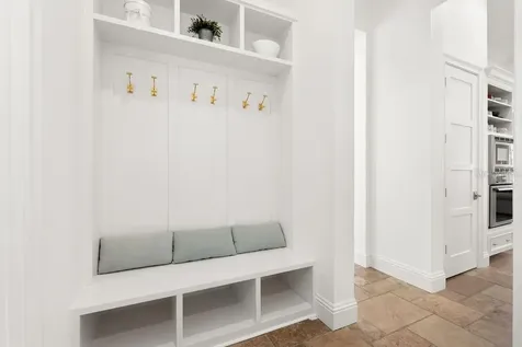 9940 Grosvenor Pointe Circle Windermere FL 34786