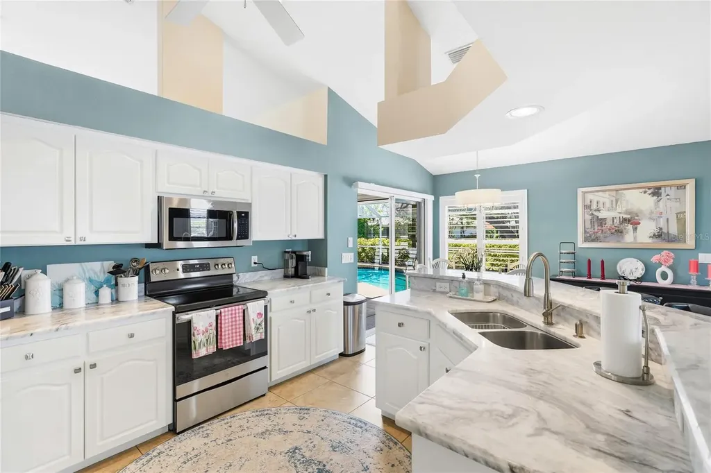 373 Roseling Circle Venice FL 34293