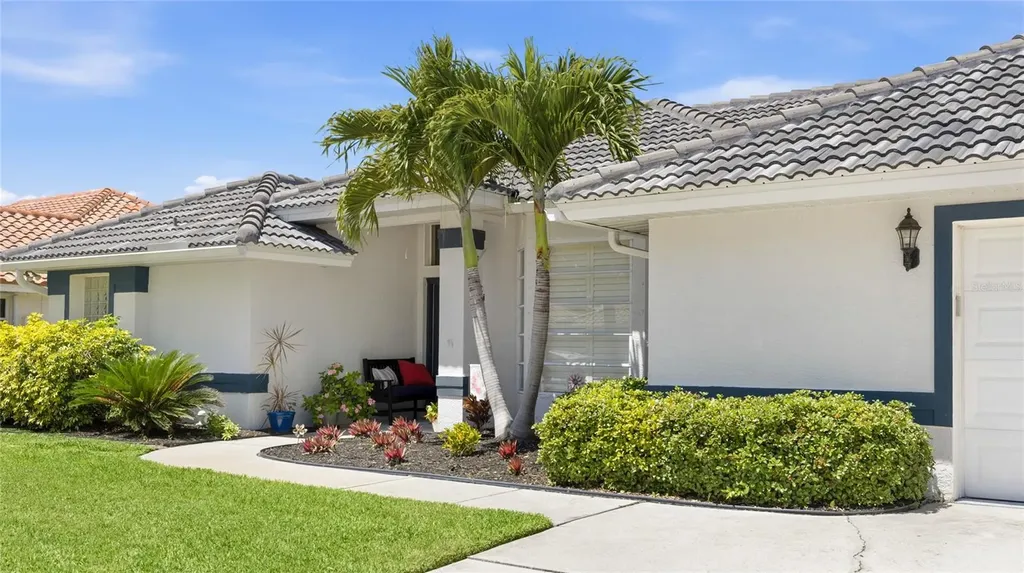 373 Roseling Circle Venice FL 34293