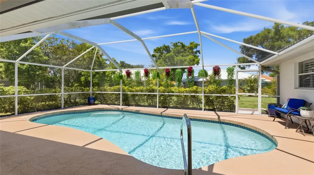 373 Roseling Circle Venice FL 34293