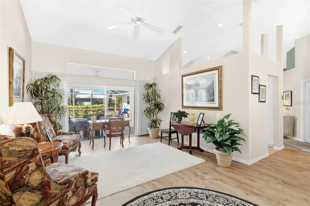 373 Roseling Circle Venice FL 34293