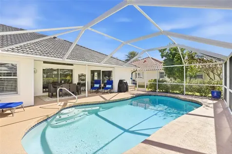 373 Roseling Circle Venice FL 34293